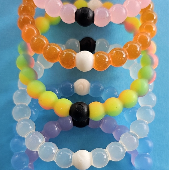 8 Lokai Bracelet Lot NWOT - Picture 8 of 9